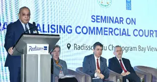 কমার্শিয়াল কোর্ট বাস্তবায়ন হলে বিনিয়োগে বাংলাদেশের অবস্থান আরও সুসংহত হবে: প্রধান বিচারপতি